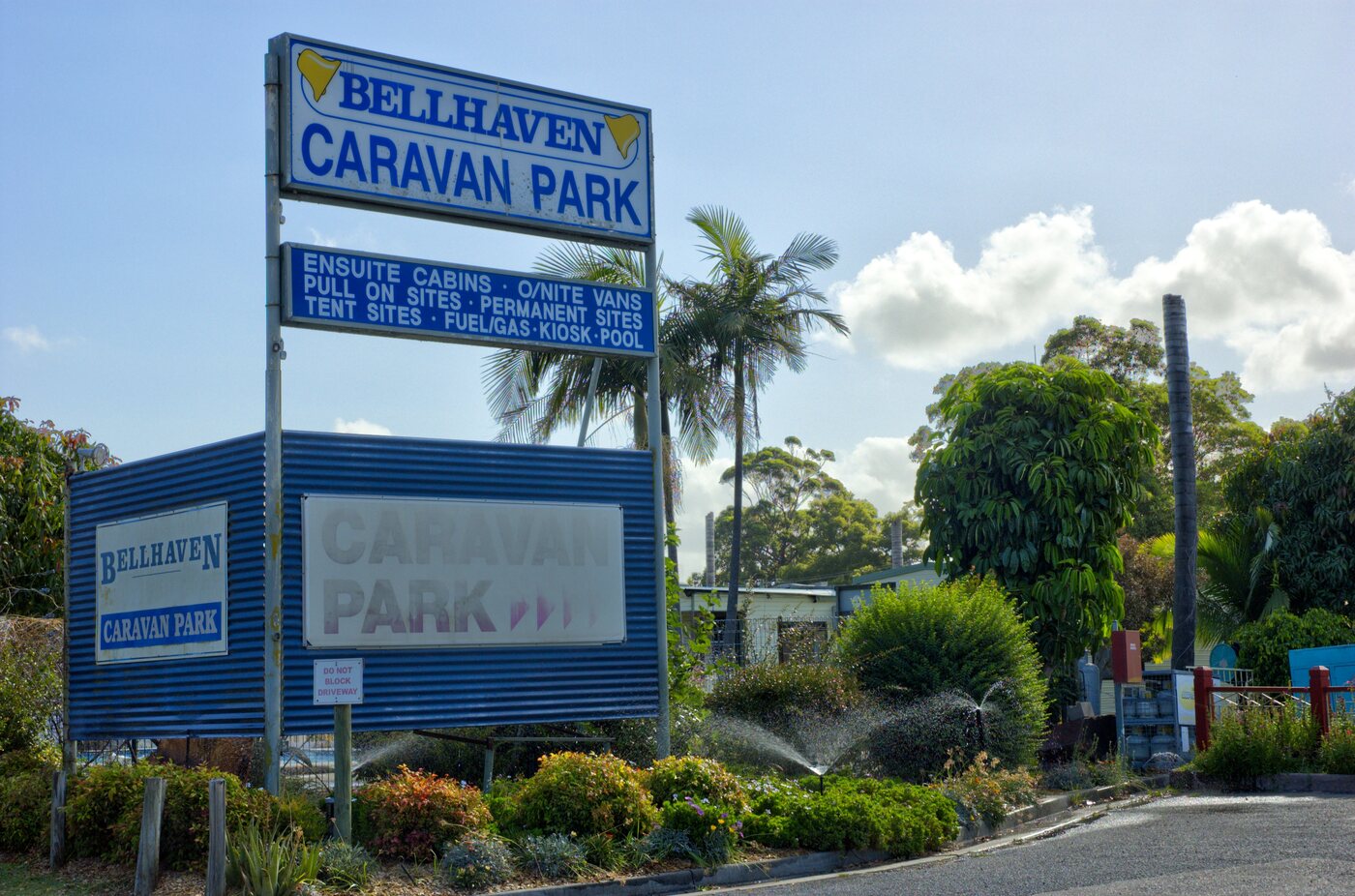 Driveway through Bellhaven Caravan Park