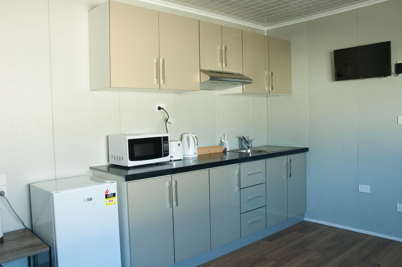 Kitchenette and dining area in a Bellhaven villa
